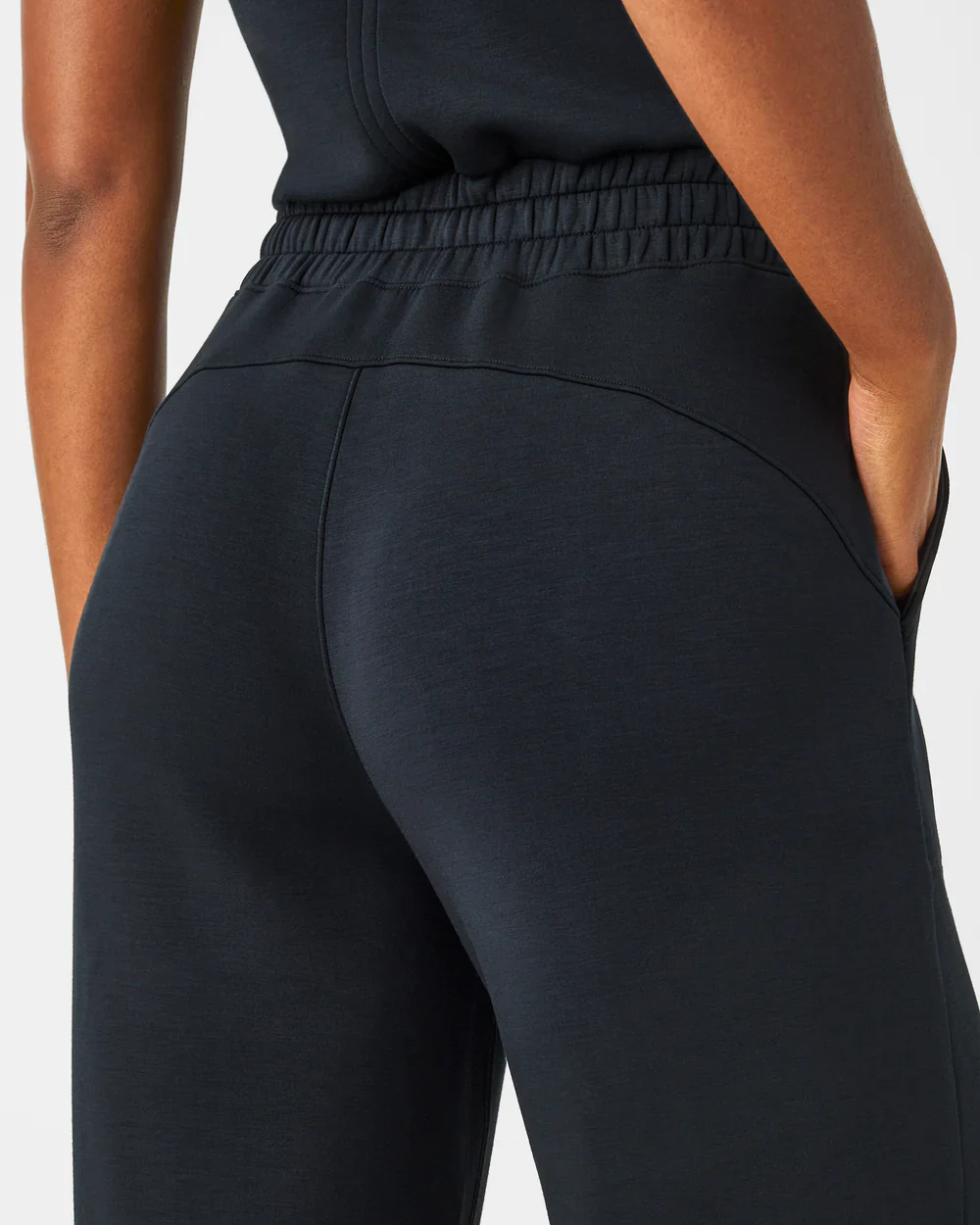 Spanx Air Essentials Jumpsuit Very Black - Image 3